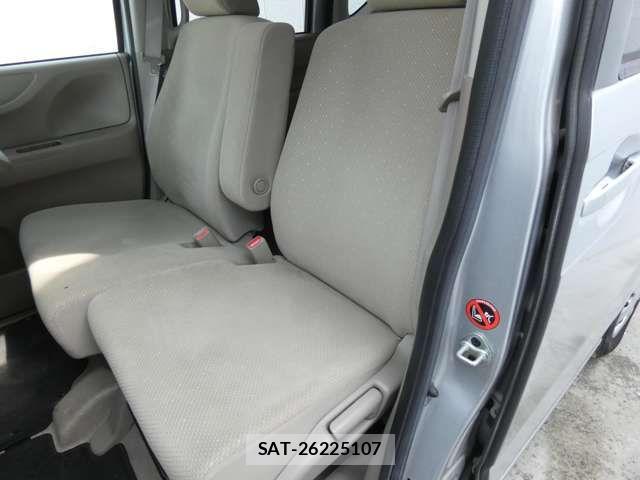 Honda N BOX 2012-02 884038-5