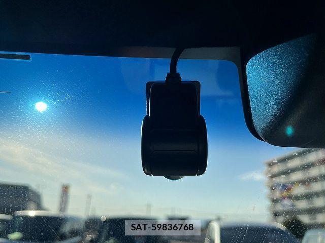 Honda N BOX 2023-05 3380563-11