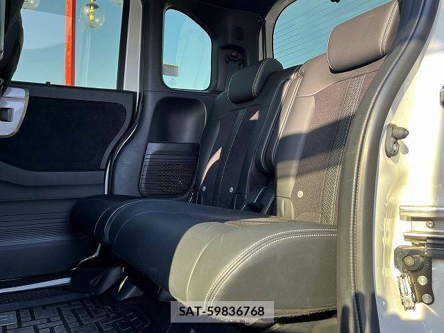 Honda N BOX 2023-05 3380563-12
