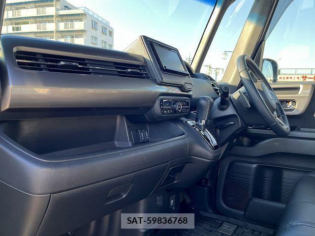 Honda N BOX 2023-05 3380563-18