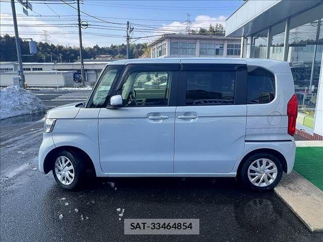 Honda N BOX 2021-06 3677469-3