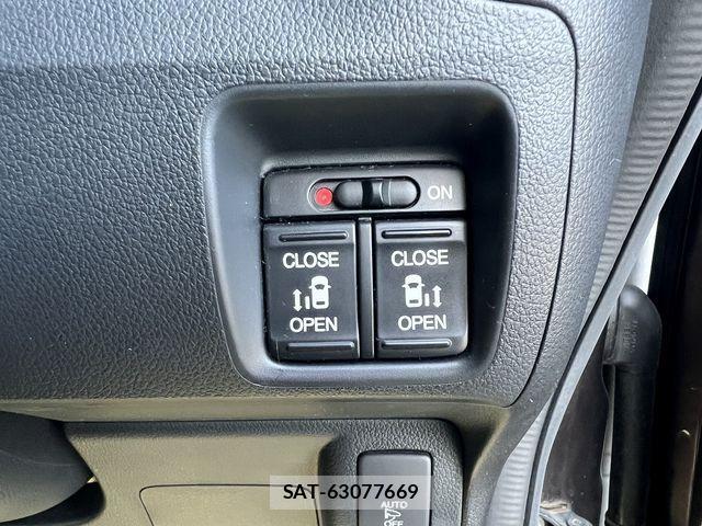 Honda N BOX 2017-01 3677491-18