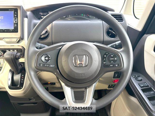 Honda N BOX 2018-03 3677392-10