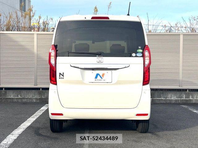 Honda N BOX 2018-03 3677392-14