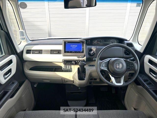 Honda N BOX 2018-03 3677392-1