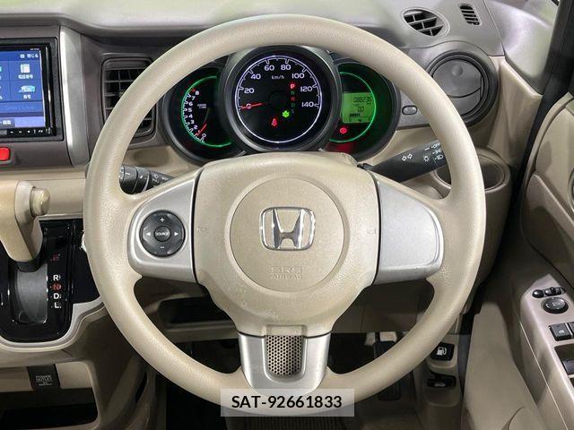 Honda N BOX 2014-09 3772767-11