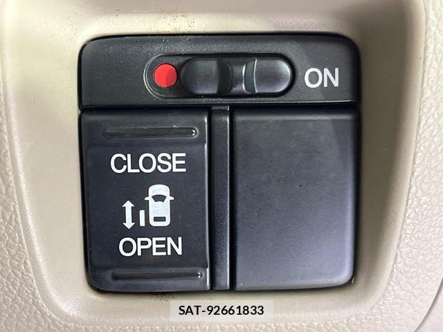 Honda N BOX 2014-09 3772767-3