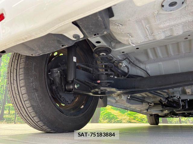 Honda N BOX 2023-09 4242294-19