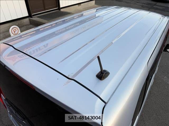 Honda N BOX 2017-10 4422530-18