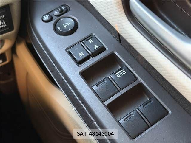 Honda N BOX 2017-10 4422530-26