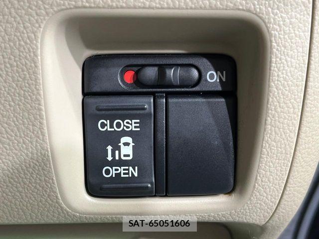 Honda N BOX 2016-03 4971566-2