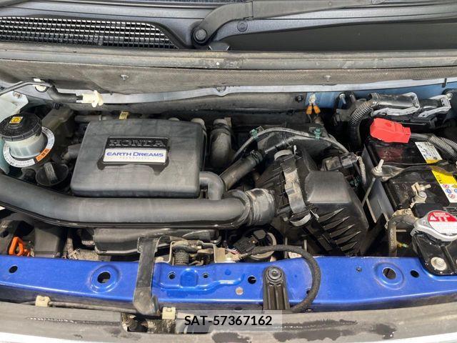 Honda N BOX 2019-03 4971484-17