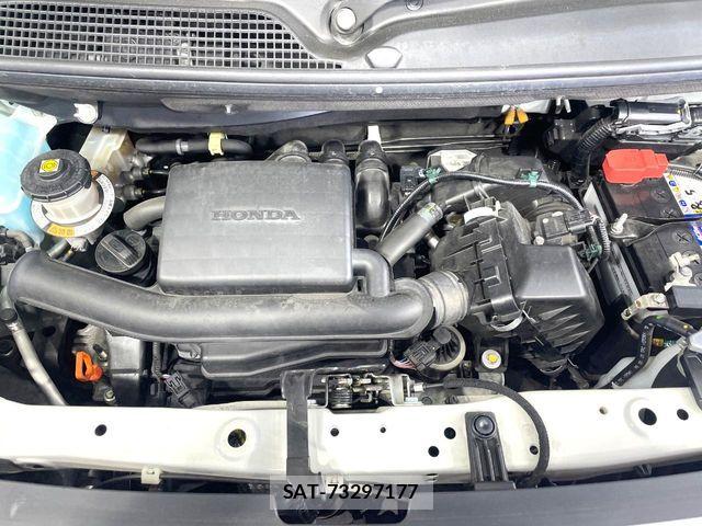 Honda N BOX 2021-05 5873317-17