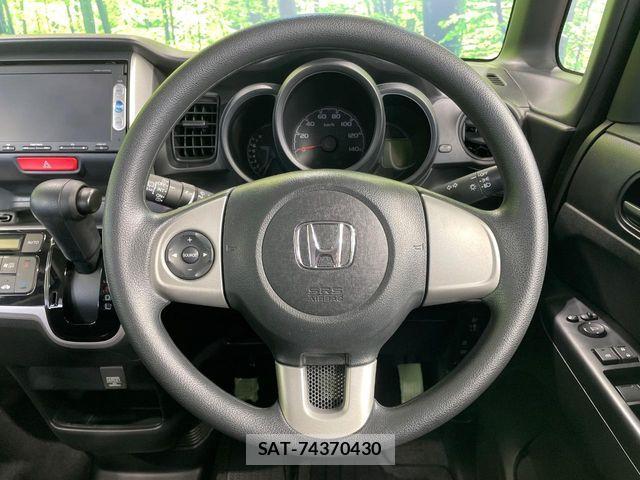Honda N BOX 2014-10 5873368-11