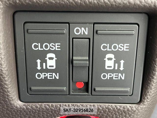 Honda N BOX 2019-03 5873256-6