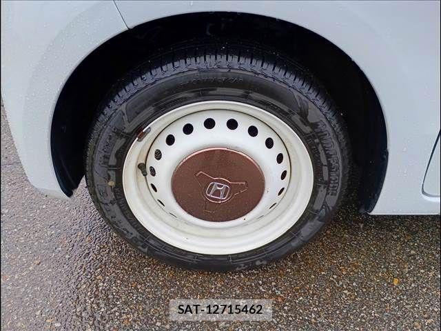 Honda N BOX 2019-04 5873330-12