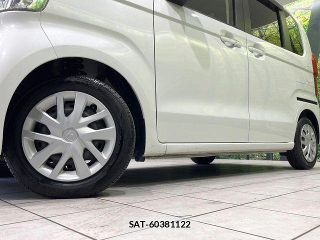 Honda N BOX 2019-07 5873359-12