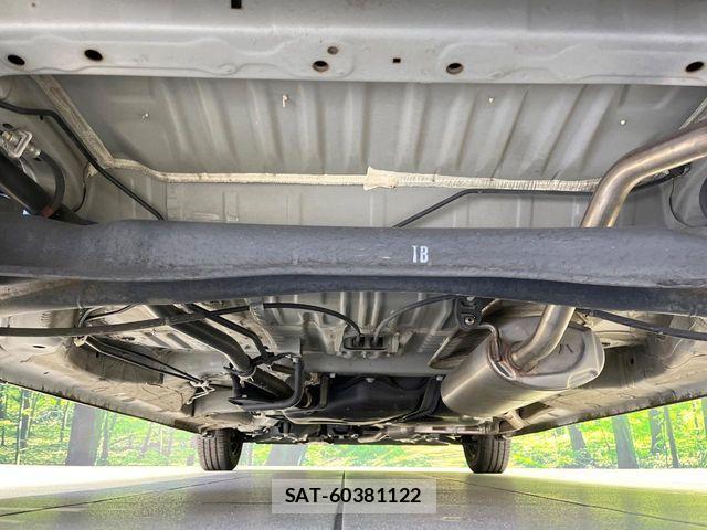 Honda N BOX 2019-07 5873359-18