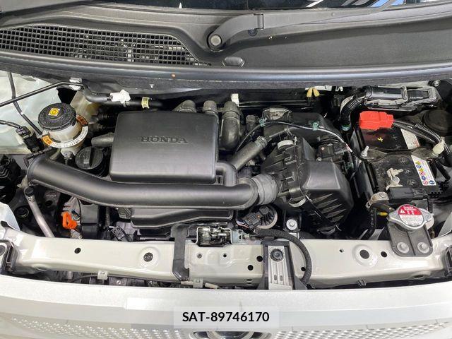 Honda N BOX 2023-12 6013834-17
