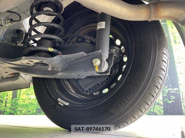 Honda N BOX 2023-12 6013834-19