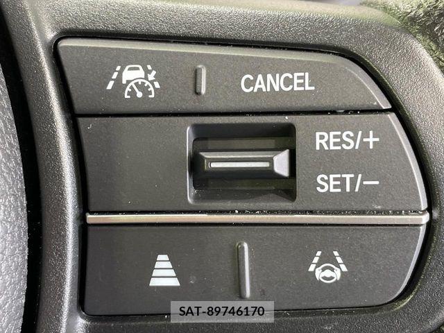 Honda N BOX 2023-12 6013834-5