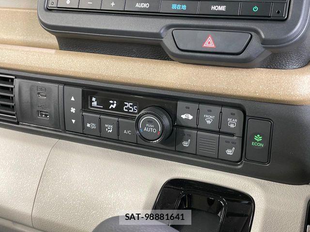 Honda N BOX 2025-02 6013825-6