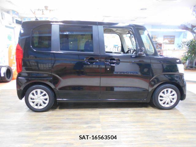 Honda N BOX 2017-09 6013971-19