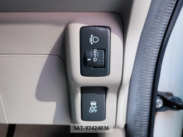 Honda N BOX 2014-03 6014045-13