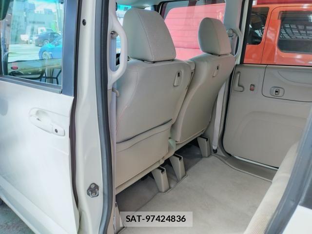 Honda N BOX 2014-03 6014045-16