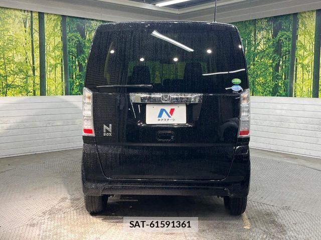 Honda N BOX 2017-06 6135363-14