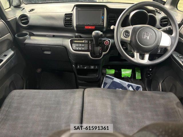 Honda N BOX 2017-06 6135363-1