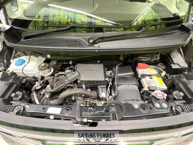 Honda N BOX 2021-03 6217428-17