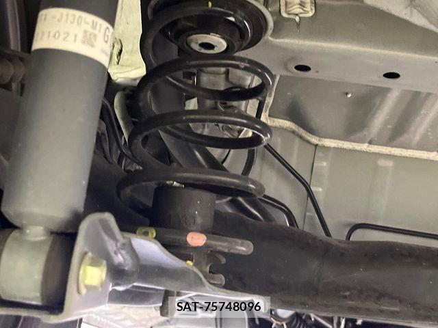 Honda N BOX 2023-02 6217434-19