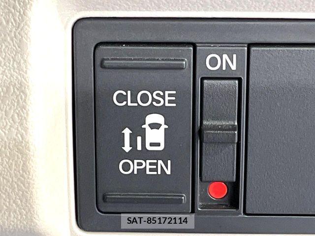 Honda N BOX 2024-11 6305459-4