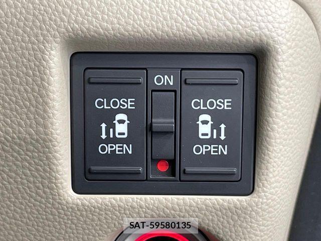 Honda N BOX 2017-11 6305489-6