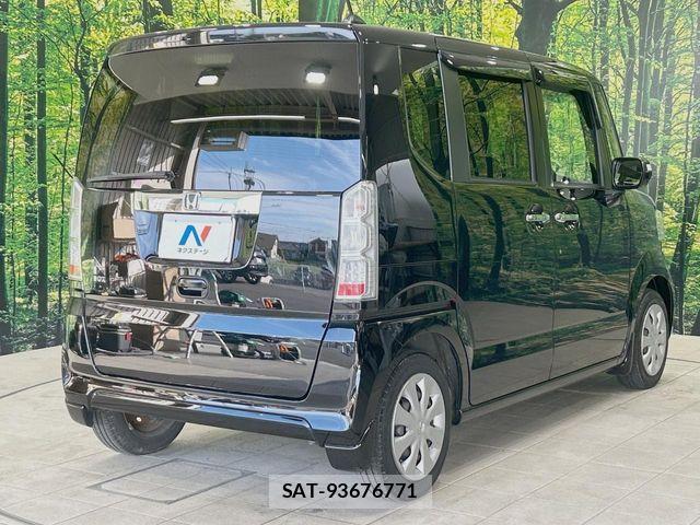Honda N BOX 2017-05 6500832-16