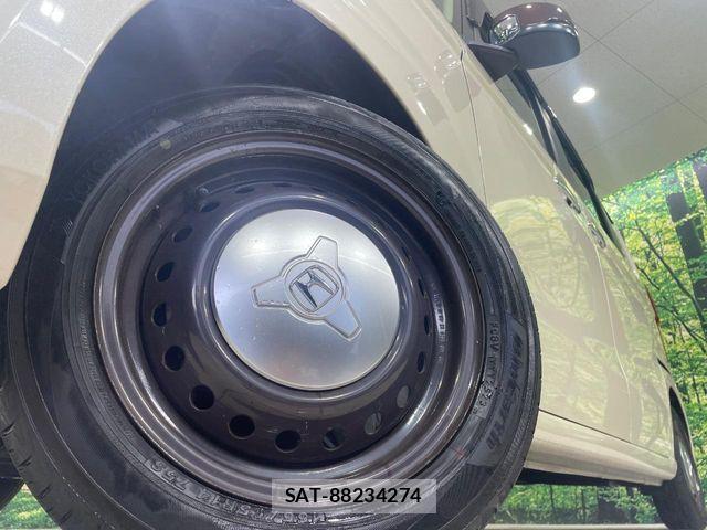 Honda N BOX 2023-08 6613496-12