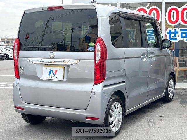 Honda N BOX 2018-03 6613554-15