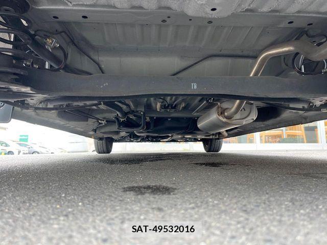 Honda N BOX 2018-03 6613554-17
