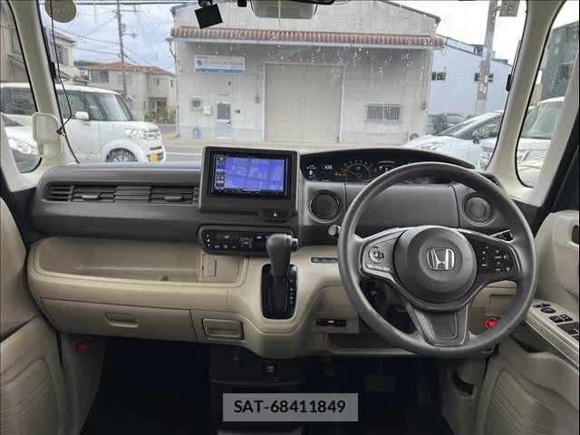 Honda N BOX 2019-03 6613581-11