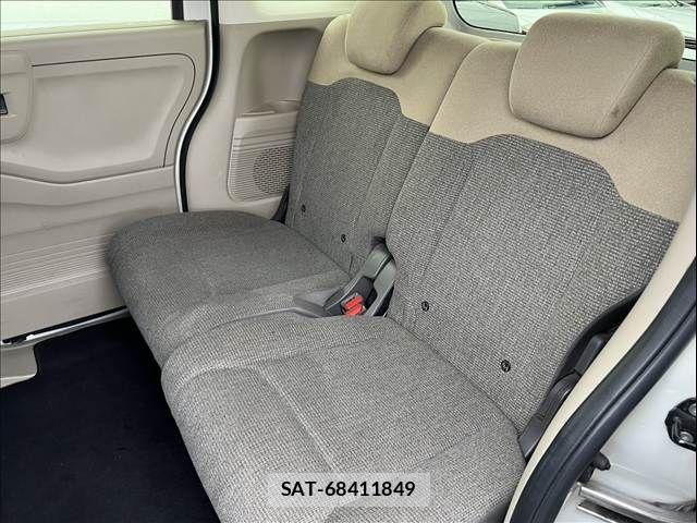Honda N BOX 2019-03 6613581-15
