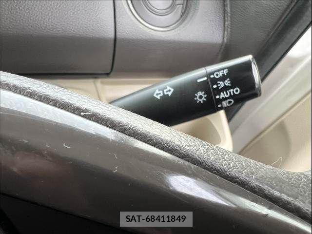 Honda N BOX 2019-03 6613581-26