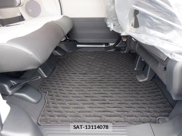 Honda N BOX 2026-02 6613485-23