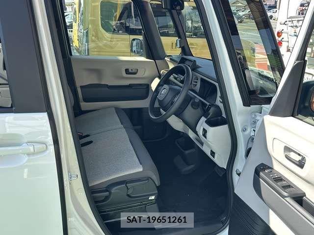 Honda N BOX 2026-03 6613493-16