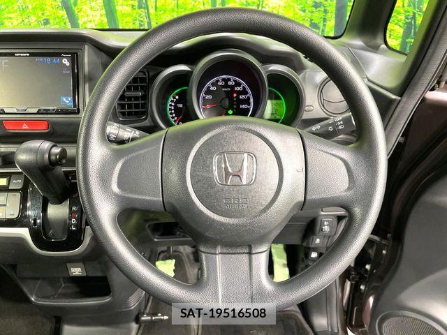 Honda N BOX 2016-12 6613557-11