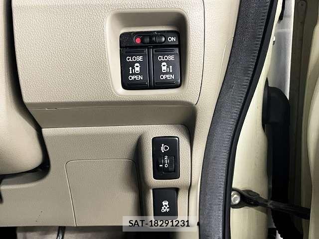 Honda N BOX 2014-12 6613571-4