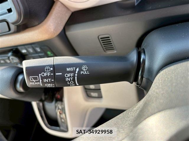 Honda N BOX 2025-12 6642035-25