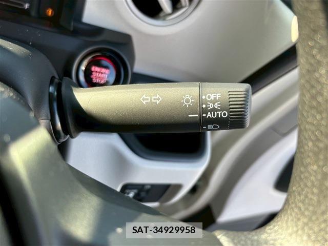 Honda N BOX 2025-12 6642035-26