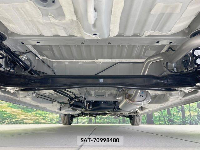 Honda N BOX 2026-03 6642037-18