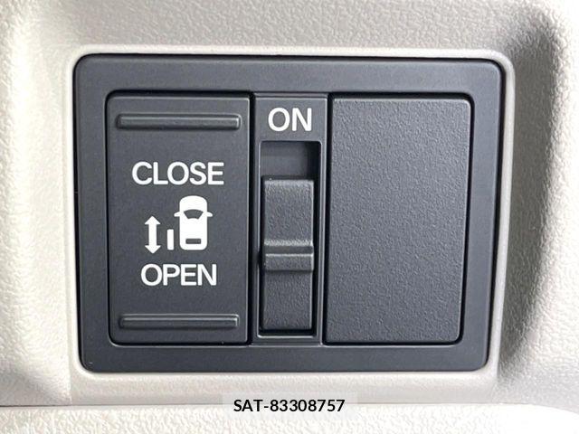 Honda N BOX 2026-03 6672693-3